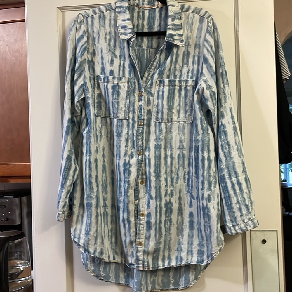 Soft Surroundings Tie-Dye Oversized Lightweight Button-Up Shirt Size Medium